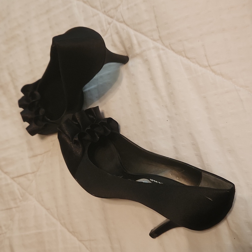 Black dressy heels